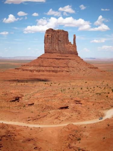 Moufle Géant à Monument Valley